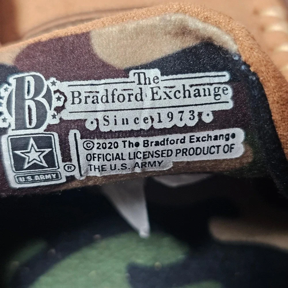 The Bradford Exchange U.S. Army Moc Toe Slippers Men's 11 Camo Lined Comfort NEW
